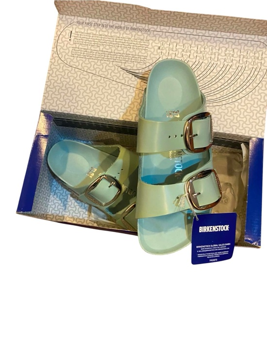 Birkenstock Shoes - NWT Birkenstock Sandal GREEN Size: 37